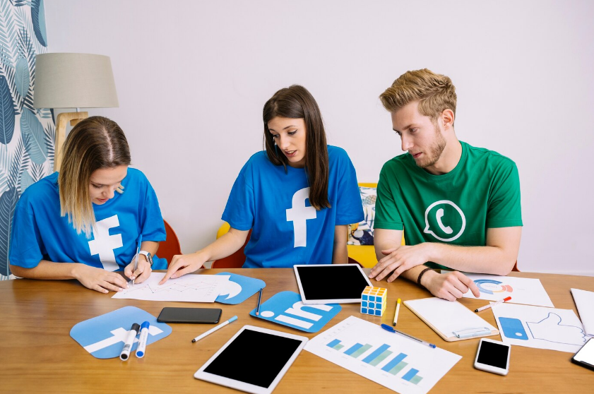 social media Budget Black Hole-Social-Media-Ads-Mistakes